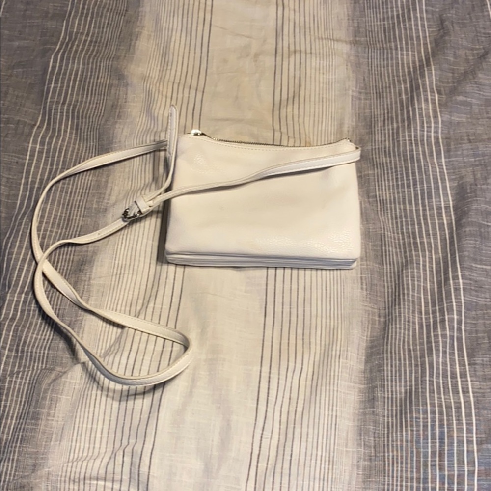 White design lab crossbody